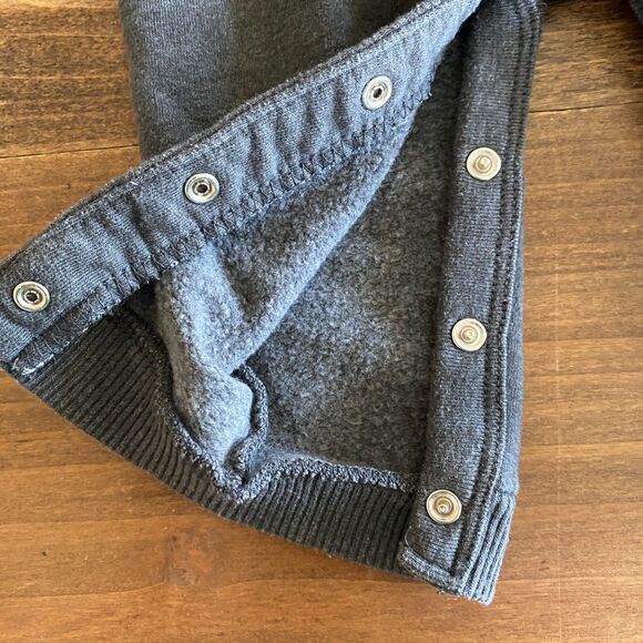 Gap Gray Sweatshirt Romper Boys' 6-12 Months - Picture 9 of 10